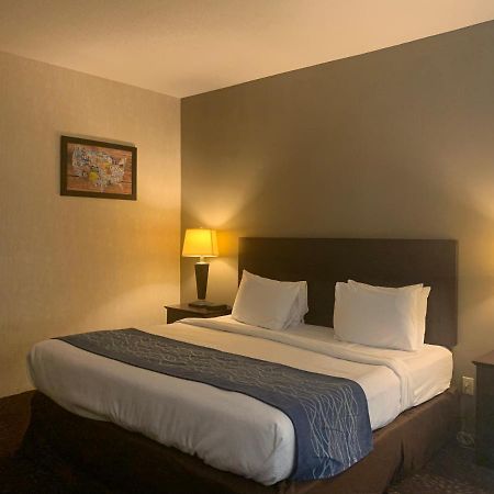 Economy Inn & Suites Hannibal Zewnętrze zdjęcie