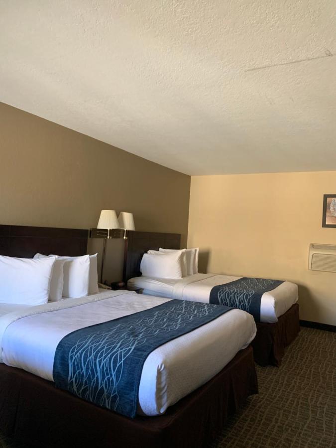 Economy Inn & Suites Hannibal Zewnętrze zdjęcie