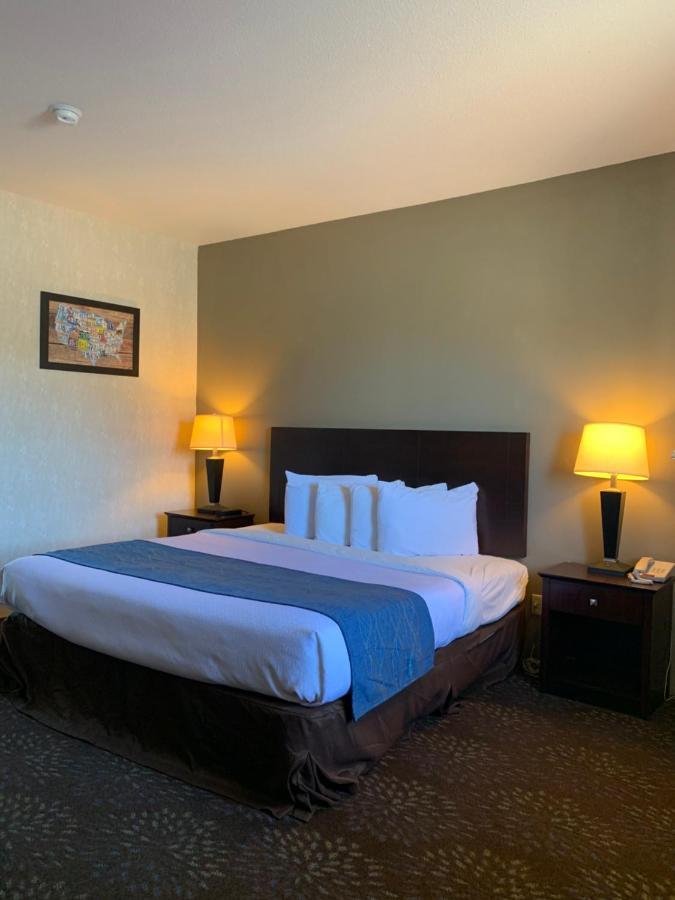 Economy Inn & Suites Hannibal Zewnętrze zdjęcie