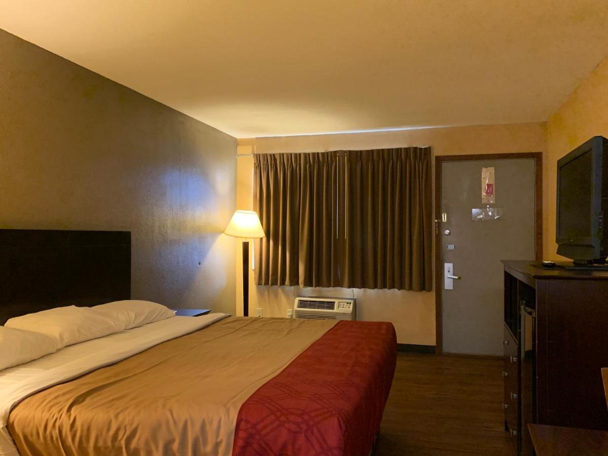 Economy Inn & Suites Hannibal Zewnętrze zdjęcie